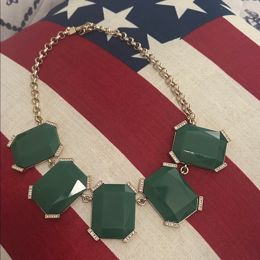 Elegant Green Statement Necklace